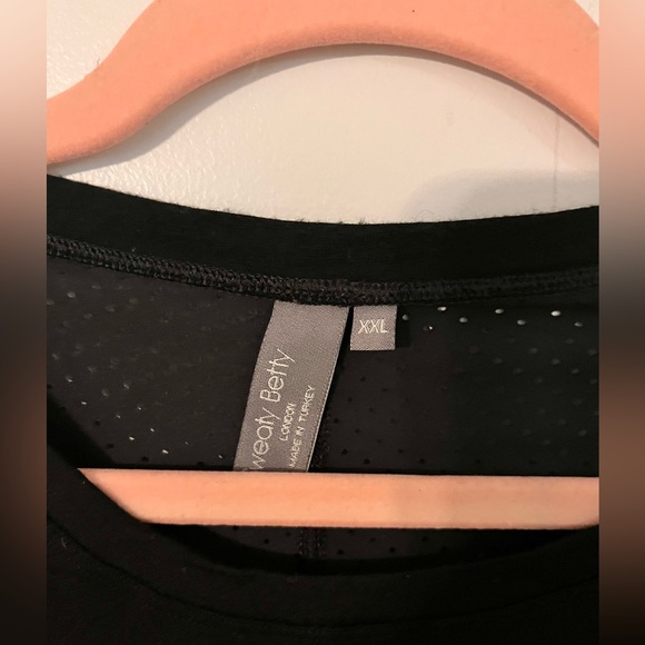 Sweaty Betty size XXL Plus Activewear Top Long Sleeve Lightweight Breathable - Picture 3 of 6